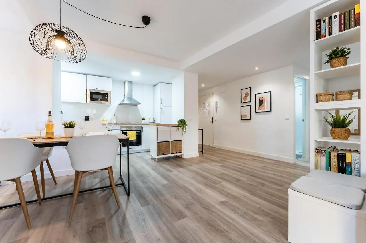 Malagasuite Lovely Home Malaga