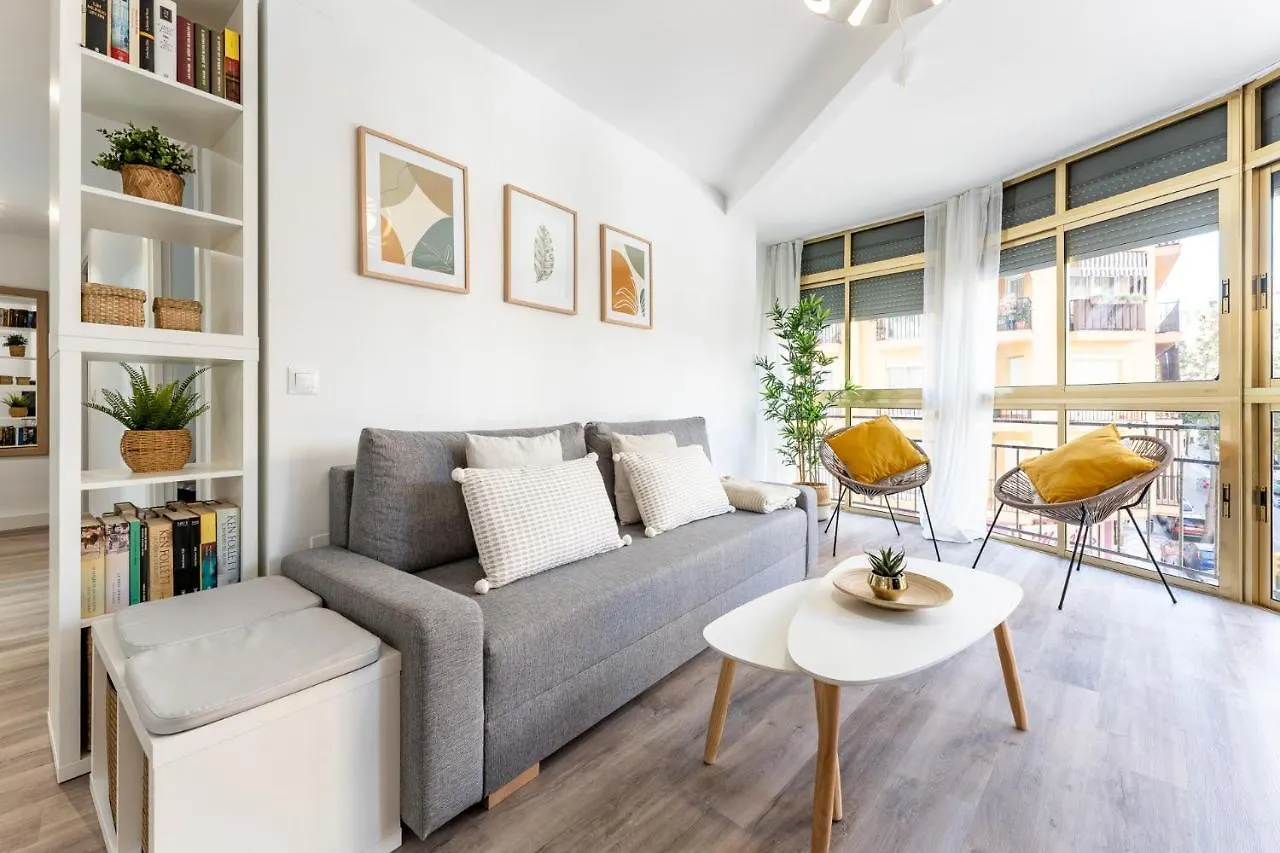 Malagasuite Lovely Home Apartment Malaga